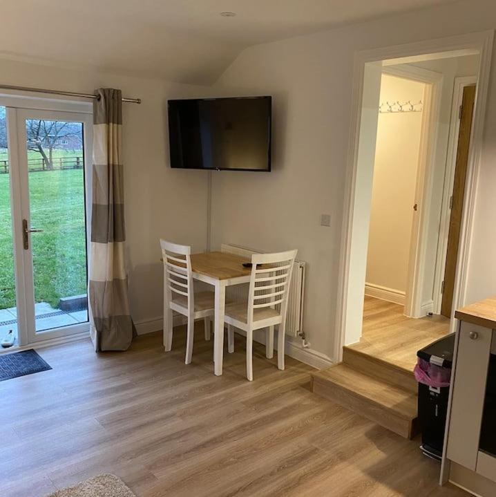 Haven Oaks - Self Contained Rural 2 * Shedfield